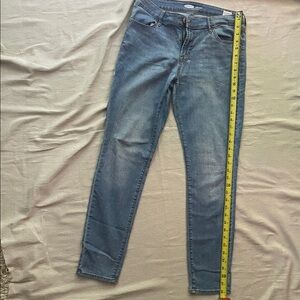 Old Navy Super Skinny Blue Jeans